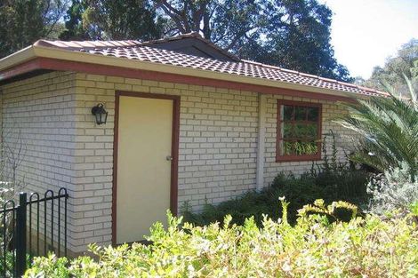 Property photo of 36 Albert Road Lesmurdie WA 6076