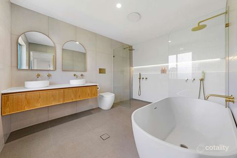 Property photo of 4 Mollys Place Currumbin Waters QLD 4223