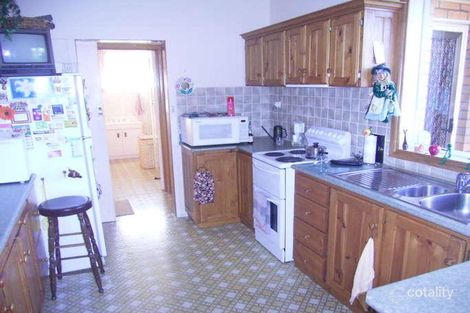 Property photo of 4 Castleton Road Herne Hill VIC 3218