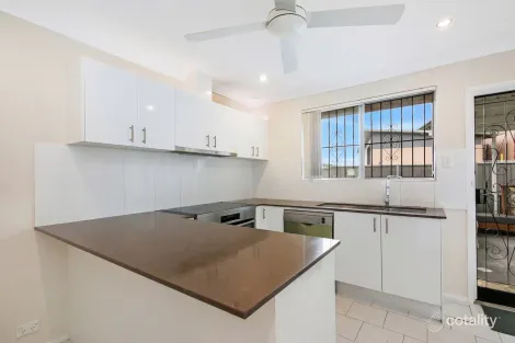 Property photo of 5-5A Tora Place Dharruk NSW 2770
