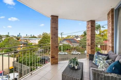 Property photo of 3/32 Park Avenue Auchenflower QLD 4066