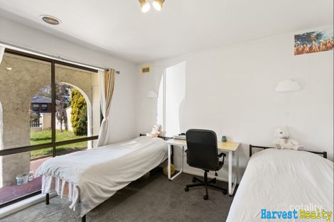 Property photo of 27 Vanessa Drive Hampton Park VIC 3976