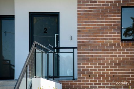 2/11 Sabre Cres, Holsworthy, NSW 2173