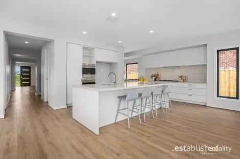 Property photo of 2 Payson Drive Point Cook VIC 3030