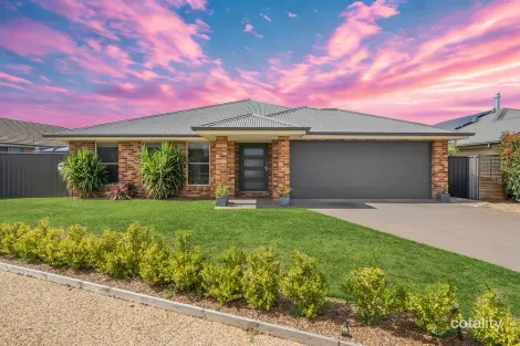 12 Mewburn Dr, Goulburn, NSW 2580