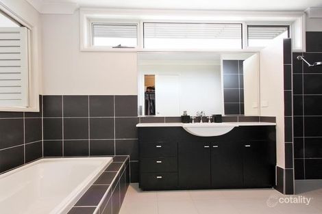 Property photo of 4 Gilroy Street Ropes Crossing NSW 2760