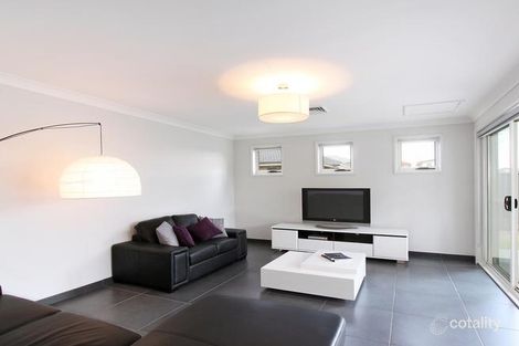 Property photo of 4 Gilroy Street Ropes Crossing NSW 2760