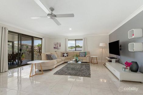 Property photo of 10 Maslin Chase Pacific Pines QLD 4211
