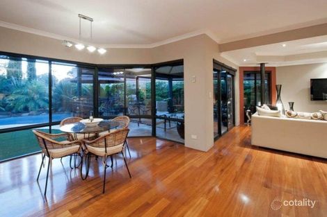 Property photo of 27 Mallee Way Gwelup WA 6018