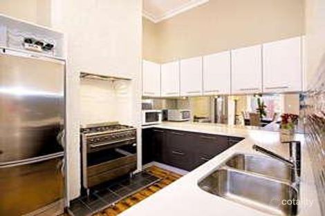 Property photo of 113 Esplanade West Port Melbourne VIC 3207