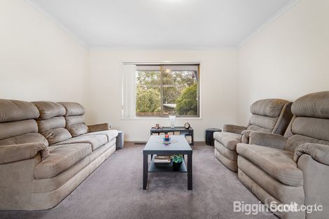 Property photo of 2/19 View Road Glen Waverley VIC 3150