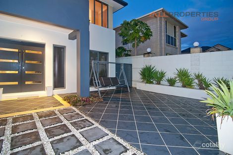 Property photo of 18 Saint Tropez Place Forest Lake QLD 4078