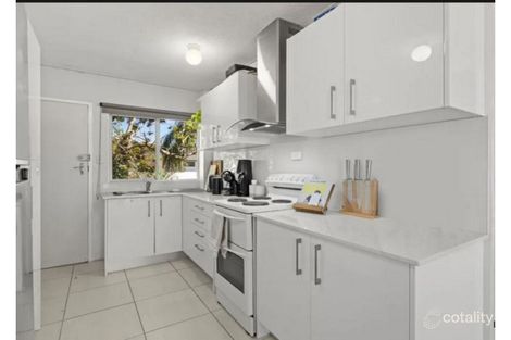 Property photo of 3/12 Murlong Crescent Palm Beach QLD 4221