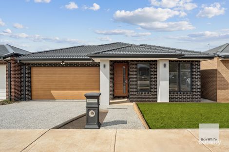 15 Bamal St, Sunbury, VIC 3429