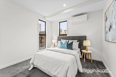 Property photo of 1/3 Dryden Street Doncaster East VIC 3109