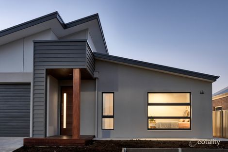 Property photo of 20 Windsor Court Irymple VIC 3498