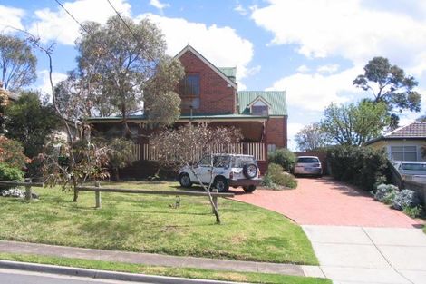 15 Lamart St, Strathmore, VIC 3041