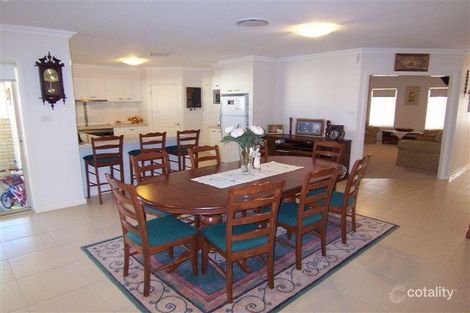 Property photo of 80 Hillam Drive Griffith NSW 2680