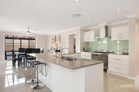 Property photo of 2 Grasstree Avenue Woongarrah NSW 2259