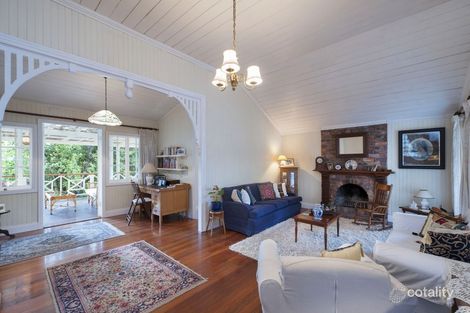 Property photo of 17 Dudley Street Bardon QLD 4065