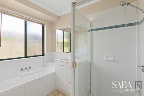 Property photo of 5 Platypus Close Riverhills QLD 4074