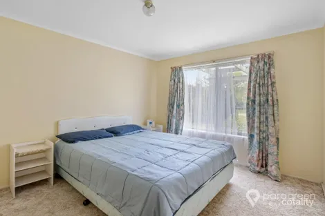Property photo of 18 Seaview Drive Walkerville VIC 3956