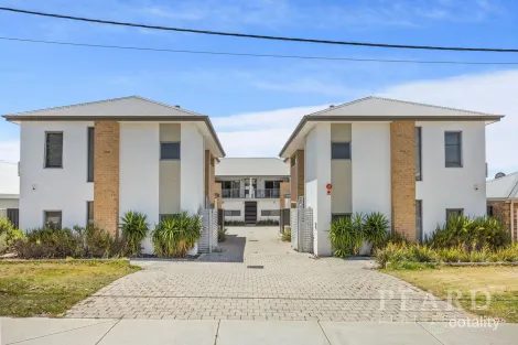 6/8 Halley St, Innaloo, WA 6018