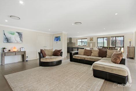Property photo of 56 The Heights Hillvue NSW 2340