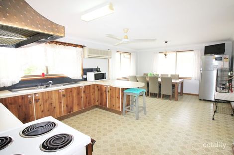Property photo of 4 Banksia Place Taree NSW 2430