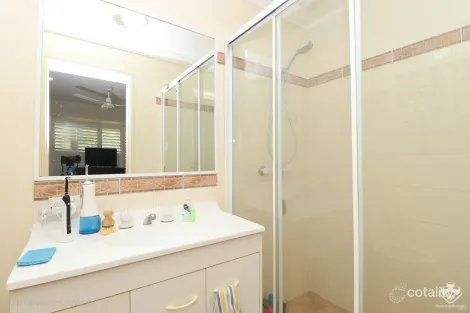 Property photo of 21 Richmond Place Forest Lake QLD 4078