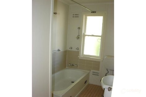 Property photo of 18 Anzac Parade Muswellbrook NSW 2333