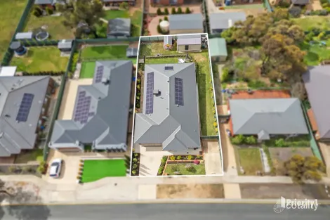 Property photo of 66 Queen Street Kangaroo Flat VIC 3555