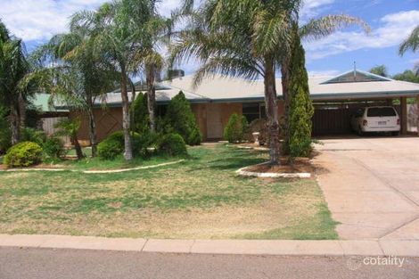 14 Taylor Way, Boulder, WA 6432