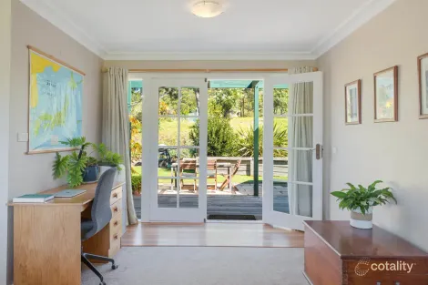 Property photo of 20 Stringybark Place Millingandi NSW 2549