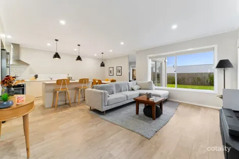 Property photo of 9 Lancashire Drive Werribee VIC 3030