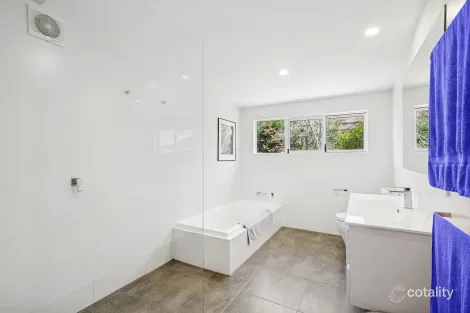 Property photo of 4 Nelson Avenue Wentworth Falls NSW 2782