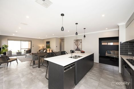 Property photo of 37 Needlewood Loop Wandi WA 6167