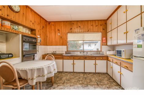 Property photo of 27 Field Street Shepparton VIC 3630