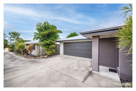 Property photo of 2/17-19 Miles Street Berserker QLD 4701