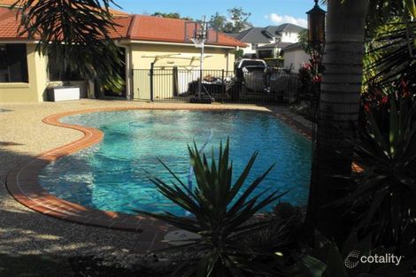 Property photo of 5 Selsey Court Arundel QLD 4214