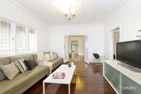 Property photo of 20 Fraser Street Wooloowin QLD 4030