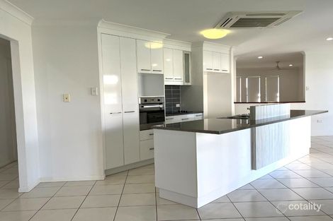 Property photo of 11 Ashton Place Ooralea QLD 4740