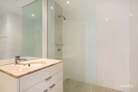 Property photo of 505/14 George Avenue Broadbeach QLD 4218