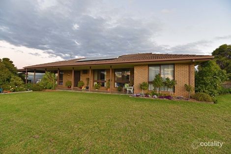 12 Robert Ct, Grahamvale, VIC 3631