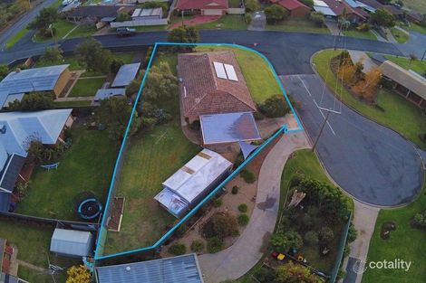 Property photo of 12 Robert Court Grahamvale VIC 3631