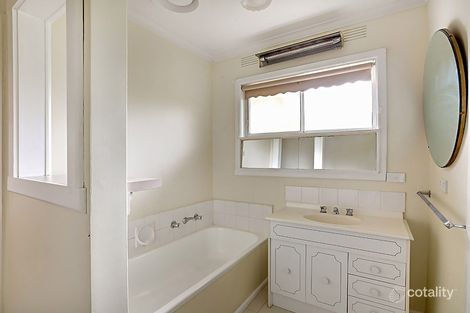 Property photo of 30B Greenwood Avenue Ringwood VIC 3134