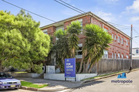 Property photo of 4/40 Windsor Road Dulwich Hill NSW 2203