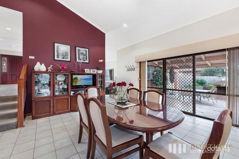 Property photo of 17 Bellbrook Drive Dandenong North VIC 3175