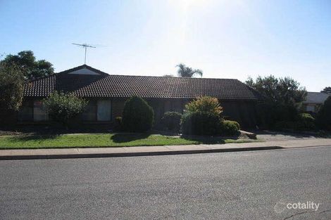 64 Washington Dr, Craigmore, SA 5114