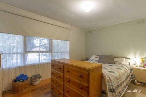 Property photo of 14 Kashmir Crescent Frankston VIC 3199